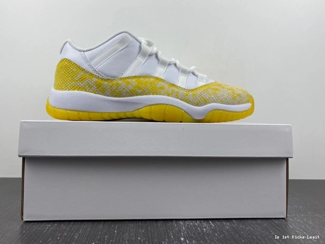 AH7860-107 Jordan Snakeskin Air 11 Low Yellow WMNS 0705